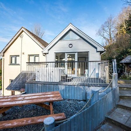 Rock Cottage - 3 Bedroom Holiday Home - Фишгард Экстерьер фото